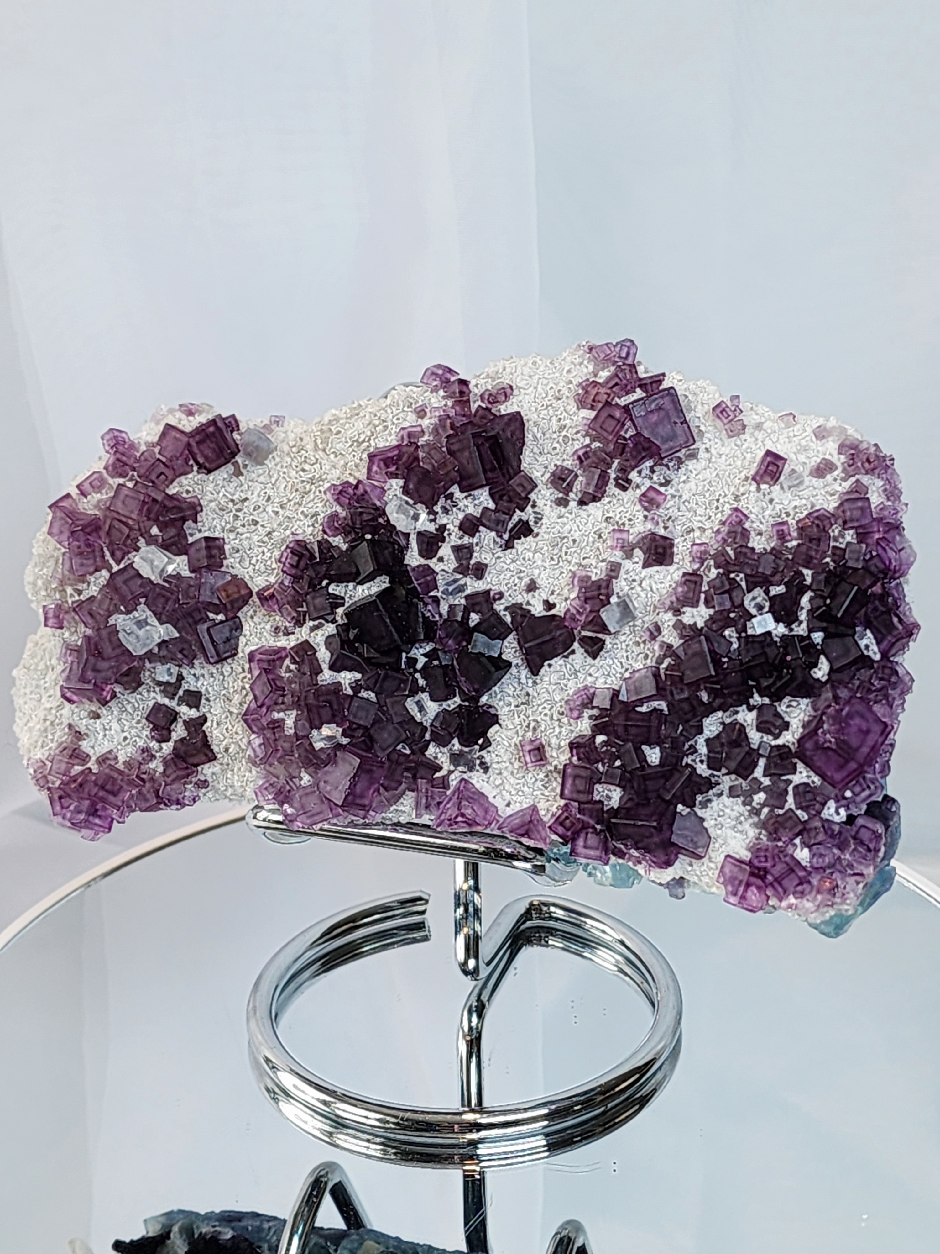 Purple blue fluorite, fluorite, florite, blue fluorite, window fluorite, cube fluorite, purple fluorite